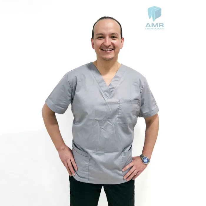 Dr. Diego Robalino